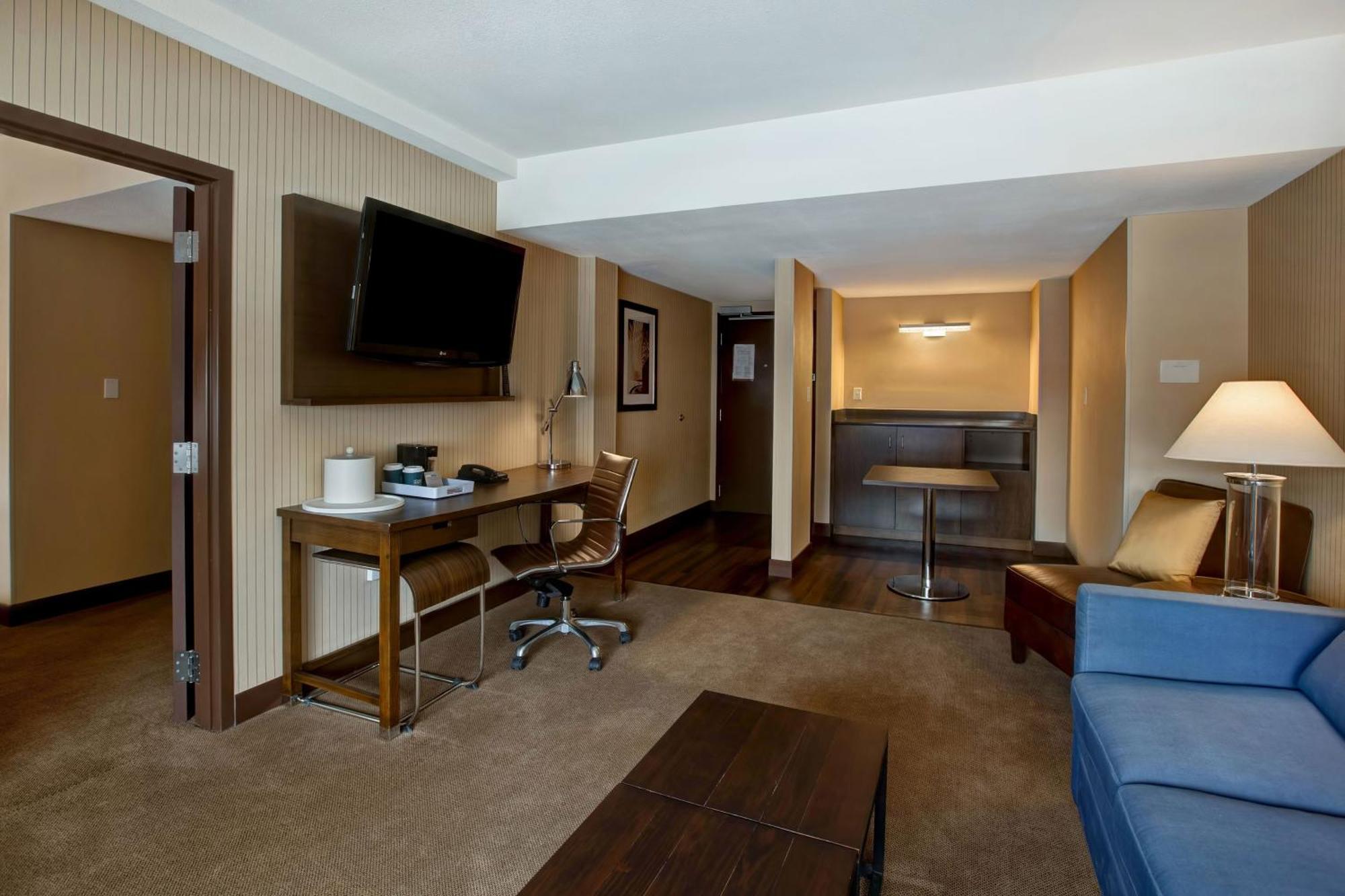 Four Points By Sheraton Πεόρια Εξωτερικό φωτογραφία